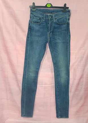 Мужские джинсы levi's модели 519 extreme skinny синего цвета