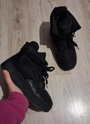 Дутики жіночі h&m чорні 2