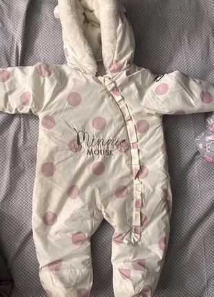 Зимовий комбінезон для дівчаток minnie mouse білий в рожевий горох