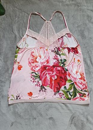 95%- вискозная маечка ted baker! 2