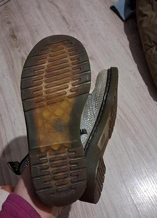 Черевики dr. martens сріблясті 2