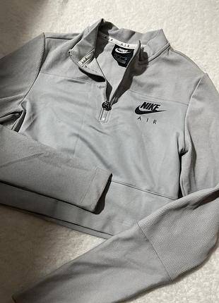 Жіночий спортивний топ nike сірий з довгим рукавом