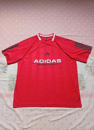 Футболка adidas sportswear