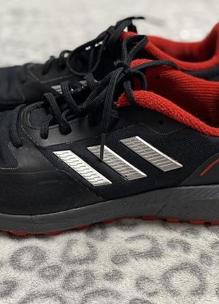 Фірмові чоловічі кросівки adidas