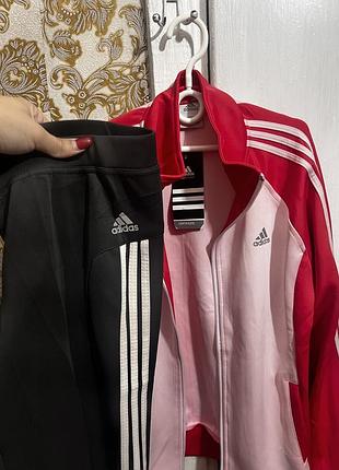 Спортивний костюм жіночий adidas червоний, рожевий та чорний