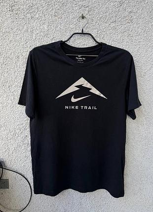 Футболка nike trail