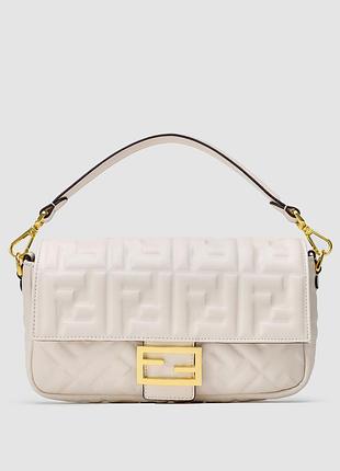 Сумка фенди baguette cream leather bag