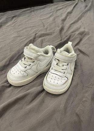 Кросівки найк nike білі, розмір 21, довжина устілки 13 см