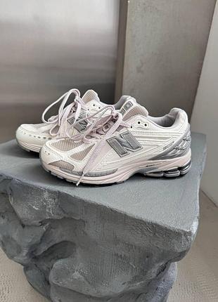 Серые кроссовки унисекс new balance m1906r grey х нью беланс 36