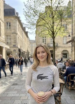 Стильний жіночий лонгслів/реглан lacoste з великим лого xs-s