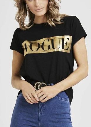 Футболка жіноча vogue чорна із золотим логотипом