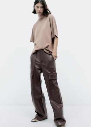 Жіночі брюки карго zara