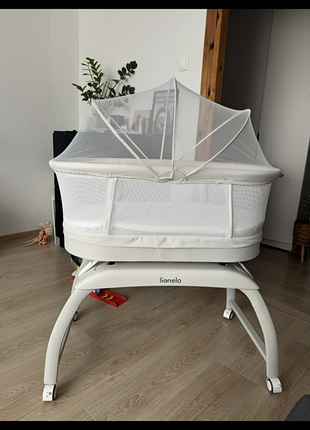 Кроватка с электрозащищением lionelo coral