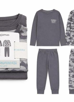 Детская пижама для мальчика primark комплект 2 шт. хлопковая серая камуфляж 128