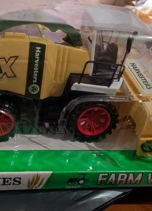 Іграшка для хлопчиків harvesters комбайн жовтий