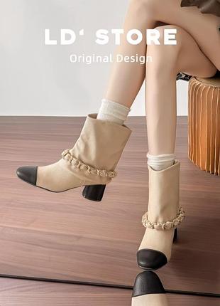 Женские сапоги в стиле chanel