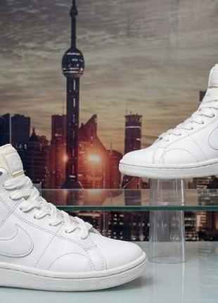 Кросівки nike court royale 2 mid (white / tan logo)  артикул: ct1725-100  , розмір 36, довжина устілки 23 см, країна виробник індонезія ,оригінал