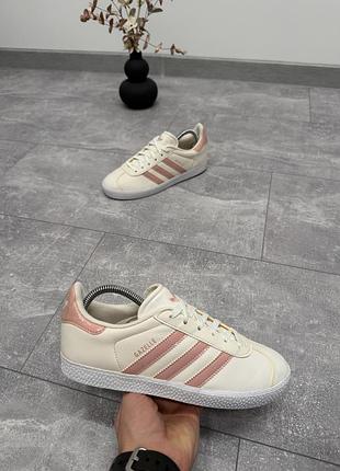Кросівки adidas gazelle 10