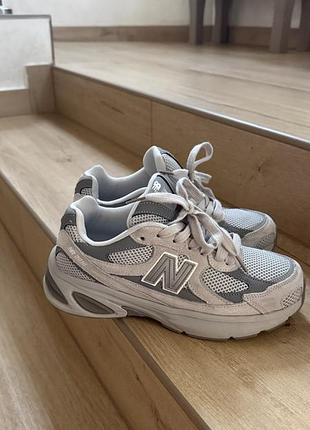 Кросівки жіночі new balance 2010 сірі