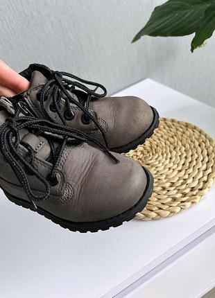 Черевики дитячі timberland сірі, розмір 24, довжина устілки 15 см, шкіра