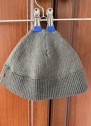 Чоловіча шапка біні beanie boss оливково-сіра від бренду boss