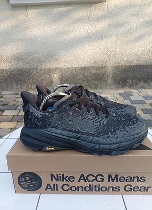 Мужские треккинговые кроссовки hoka speedgoat 6#x,на мембрами gore- tex,не промокают
размер 44 длина стельки 27.5 см
новые