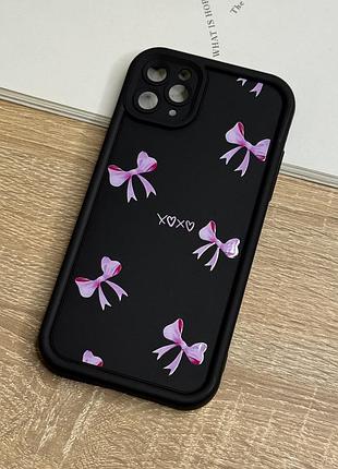 Силиконовый чехол на iphone 11 pro max, черный противоударный с защитой камеры bow design