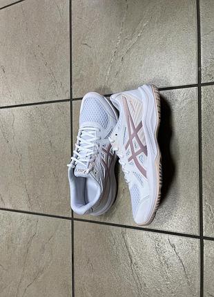 Кроссовки игровыеasics 40 р 3
