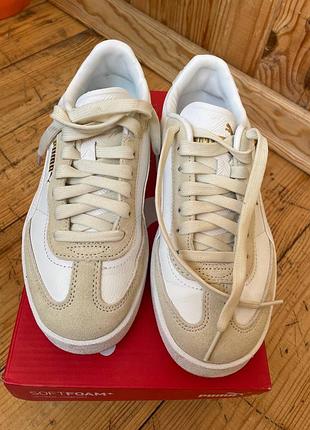 Кросівки жіночі puma soft білі, бежеві, розмір 36