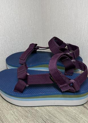 Босоніжки teva flatform universal retro grape