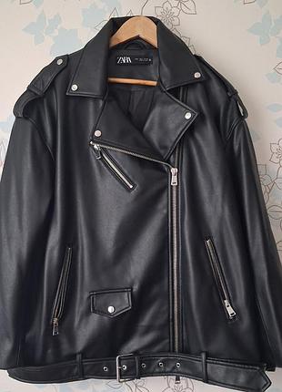 Куртка жіноча zara косуха чорна
