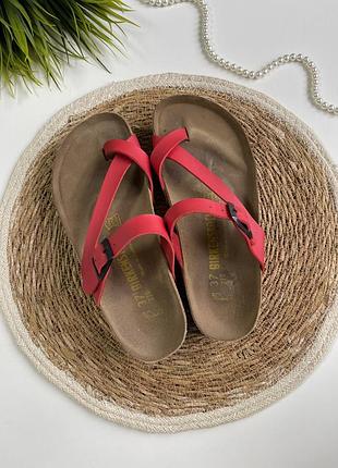 Шльопанці birkenstock червоні стильні