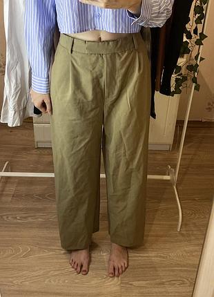 Жіночі брюки zara бежеві/хакі розмір m