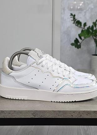Шкіряні кросівки adidas оригінал