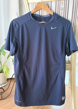 Чоловіча спортивна футболка nike pro combat m💙нюанс!