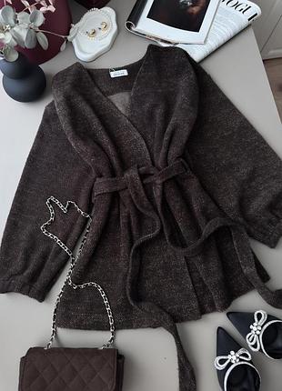 Жіночий укорочений кардиган