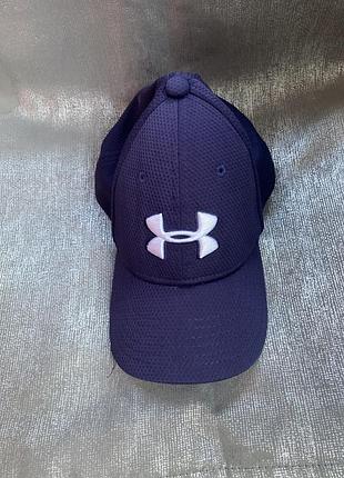 Чоловіча кепка under armour .