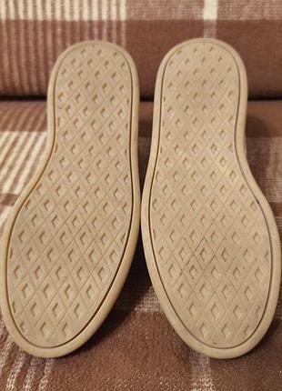 Кроссовки adidas 4