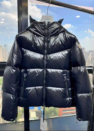 Пуховик moncler