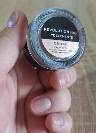 База под тени revolution pro eye elements central