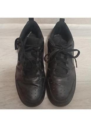 Кросівки adidas чорні 37-38 розмір