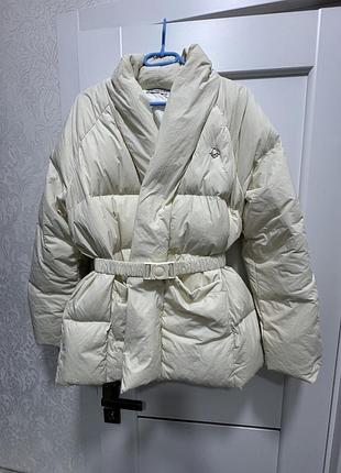 Жіночий пуховик christian dior бежевий