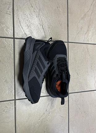 Кросівки adidas terrex 44 р 3