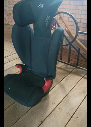 Автокрісло britax römer