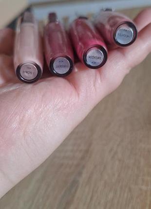 Блеск для увеличения объёма loreal 2