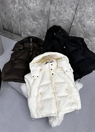 Женский утепленный жилет object oversize | с высоким воротником и капюшоном
