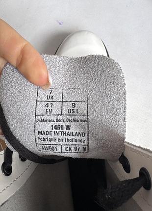 Шкіряні черевики dr. martens 8