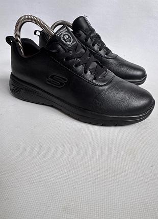 Шкіряні кросівки skechers