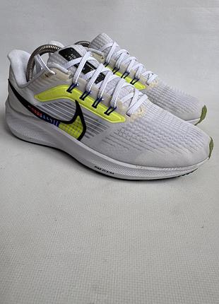 Кросівки nike