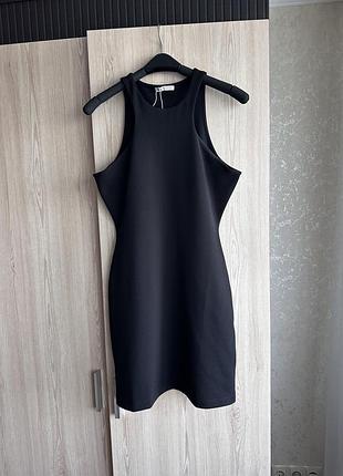 Маленька чорна сукня zara fitted halter з американською проймою та вирізом хальтер